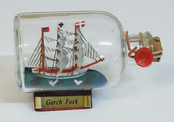 2 Flaschenschiffe Gorch Fock L 9 cm
