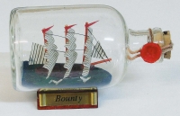 2 Flaschenschiffe Bounty L 9 cm
